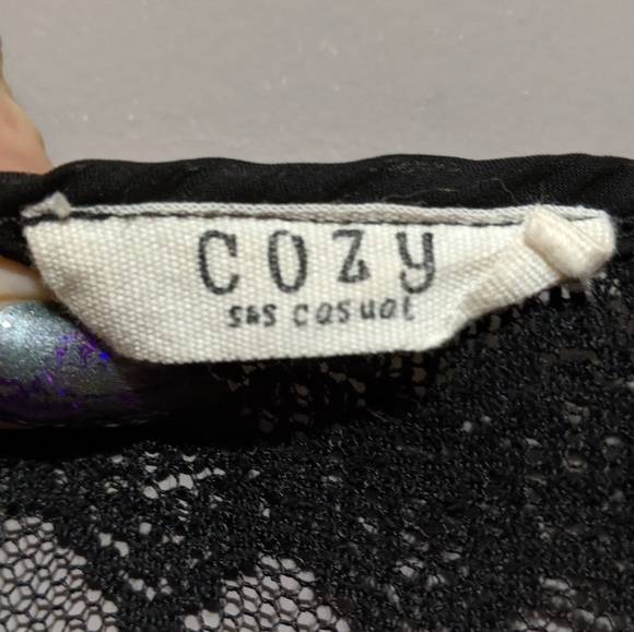 Sheer tank top with lace pattern - Picture 2 of 4